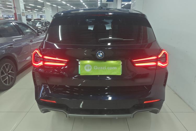 Used BMW iX3 2024 Leading Model
