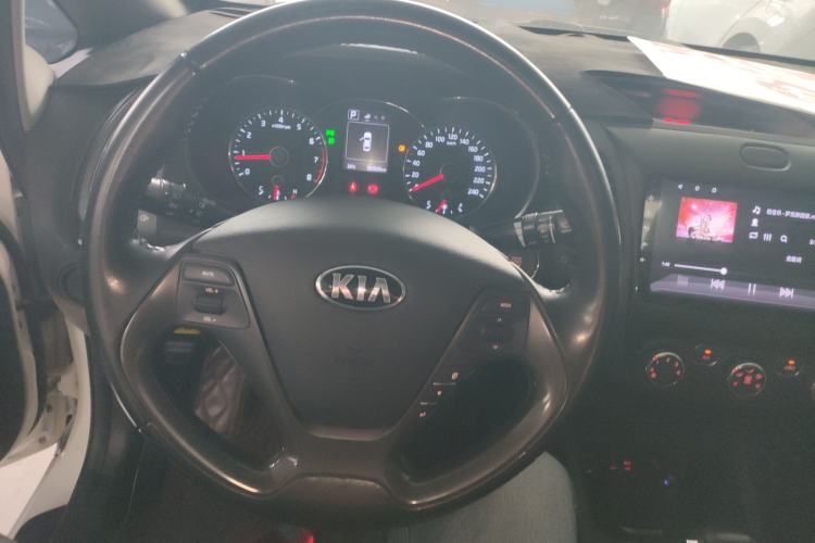 Used Kia K3 2017 1.6L Automatic 15th Anniversary Special Edition GLS Steering Wheel