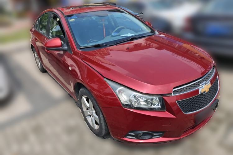 Used Chevrolet Cruze 2013 1.8L SE AT Front Right 45 Deg