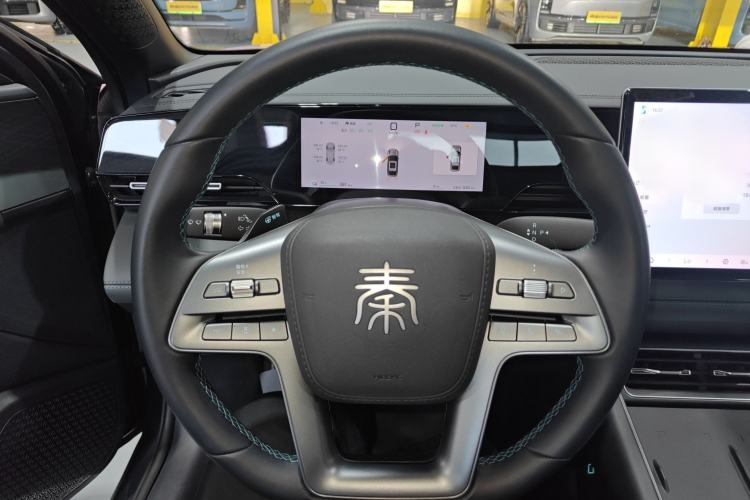 Used BYD Qin L 2025 EV 545KM Beyond Version
