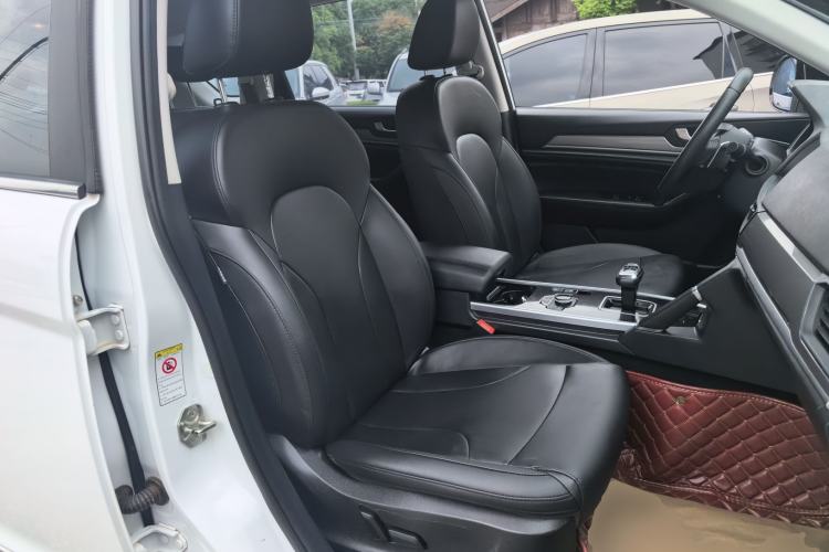 Used Haval H6 2018 Blue Label Sport Edition 1.5T Automatic Two-Wheel Drive Prestige Model Right Front Seat