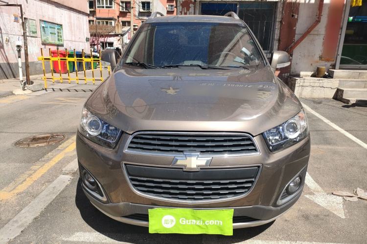 Used Chevrolet Captiva 2017 2.4L 4x4 Flagship Edition 7-Seater Front