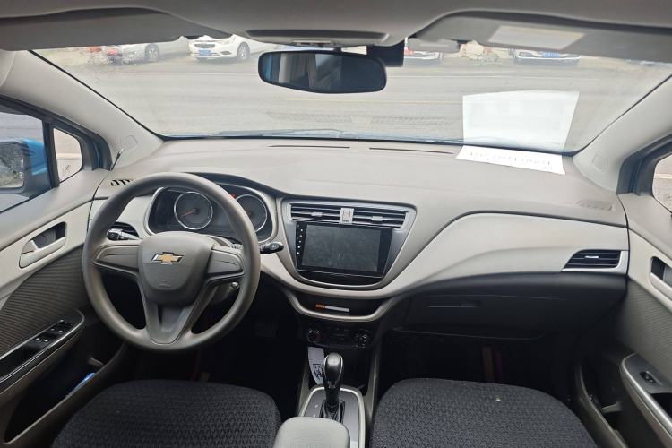 Used Chevrolet Lova RV 2016 1.5L Automatic Comfort Edition
