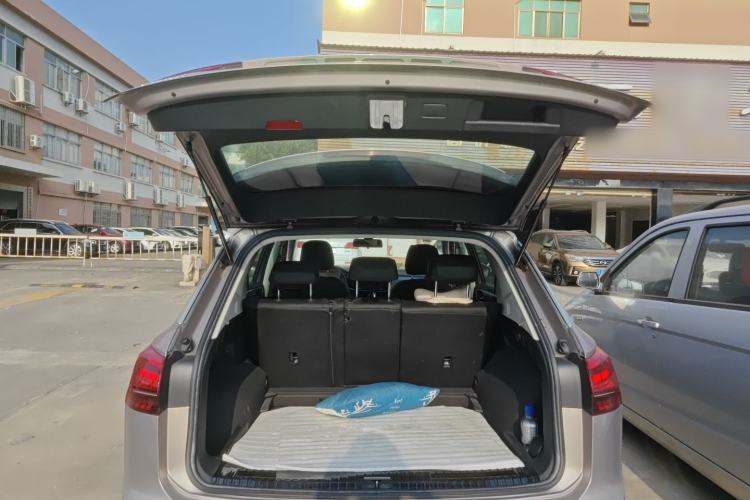 Used Volkswagen Tayron 2019 330TSI Two-Wheel Drive Luxury Model China VI Standard Trunk