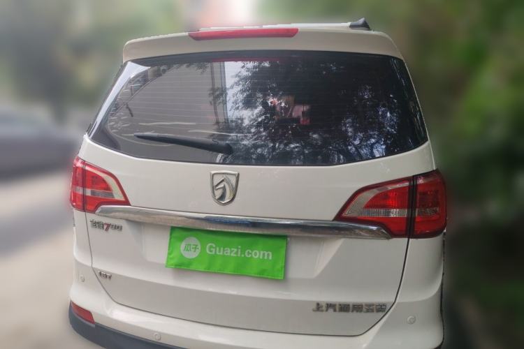 Used Baojun 730 2016 1.5T Manual Luxury Edition 7 Seats Rear