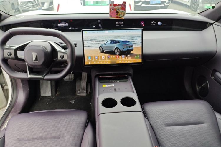 Used Avatr 06 2025 Ultra Pure Electric Edition Center Console