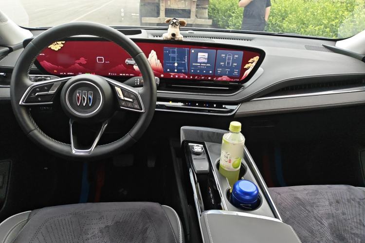 Used Buick E5 2023 Zhenxiang Standard Range Edition Center Console