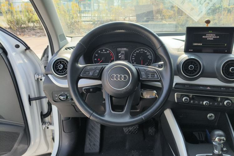 Used Audi Q2L 2018 35 TFSI Fashion Elegant Version China V
