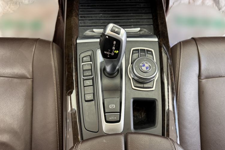 Used BMW X5 2018 xDrive28i
