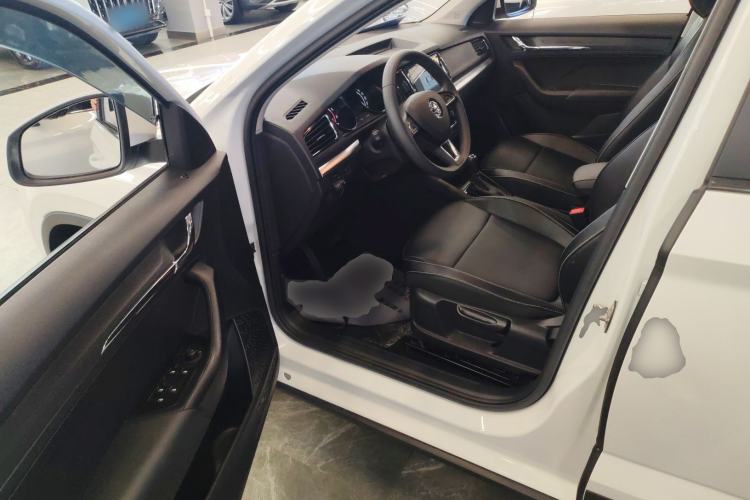 Used Skoda Kamiq 2024 1.5L Automatic Comfort Edition Driver Seat