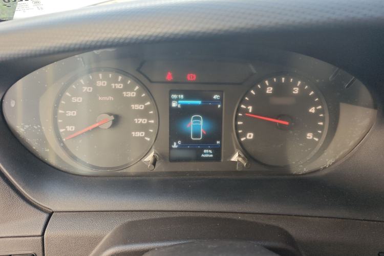 Used Iveco Eurocargo 2021 2.0T Manual Super-Rui Short Wheelbase Low-Roof Side-Hinged Door F1A
