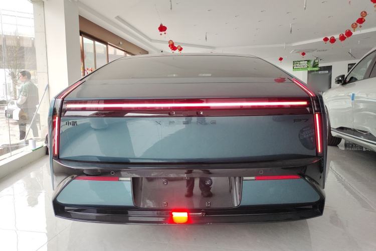 Used XPeng P7 2025 Model—702 Long Range Ultra