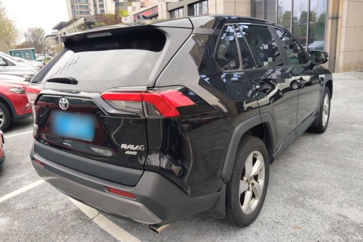Used Toyota RAV4 2021 2.0L CVT 4x4 Trend Edition