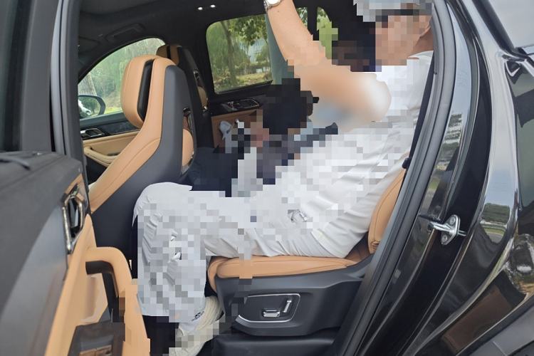 Used Lynk & Co 09 EM-P 2021 2.0T PHEV Halo Six-Seater
