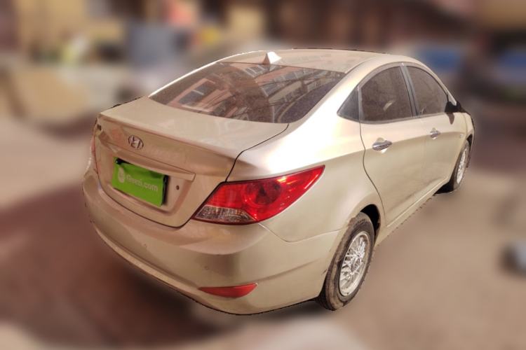 Used Hyundai Verna (older generation) 2010 Sedan 1.4L Manual Standard GL Model
