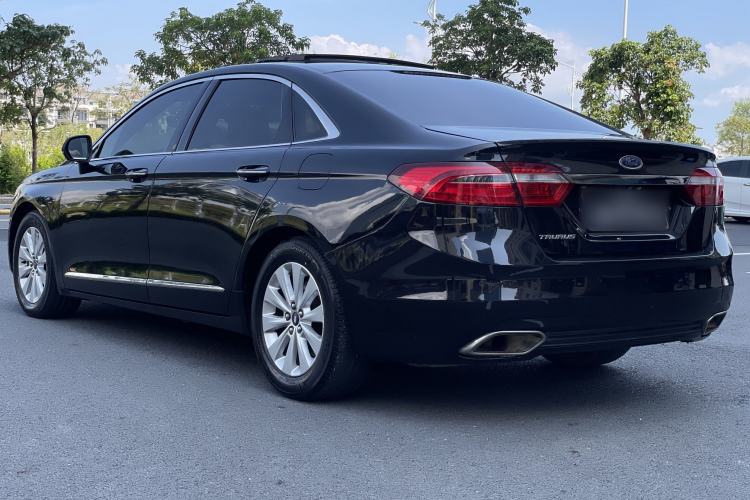 Used Ford Taurus 2016 EcoBoost 180 Luxury Model