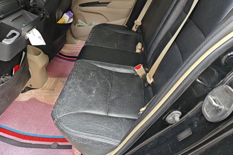 Used Honda Crider 2013 1.8L automatic luxury edition
