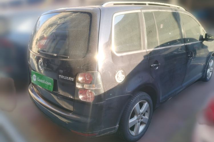 Used Volkswagen Touran 2013 1.4T Manual Fashion Edition 5 Seats

