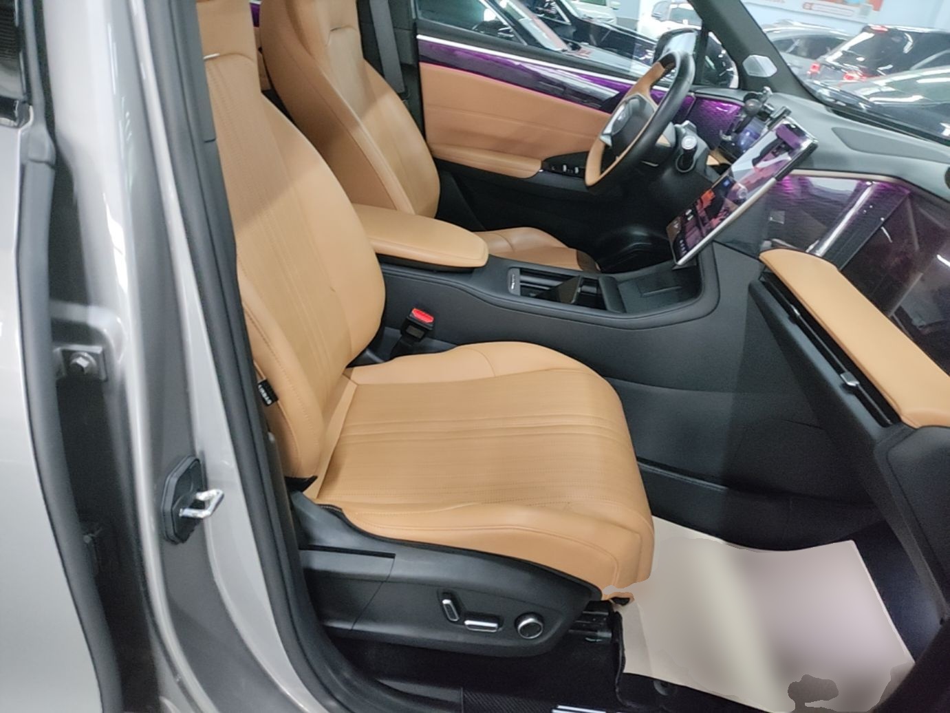 Geely Galaxy L7 2023 1.5T 115 km Starship — снимка 19
