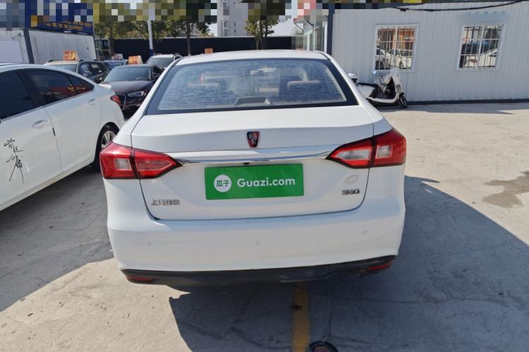 Used Roewe 360 2016 1.5L Manual Smart Screen Version
