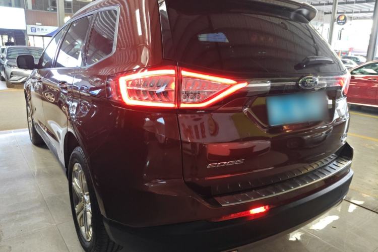 Used Ford Edge 2016 EcoBoost 245 Two-Wheel-Drive Titanium 7-Seater