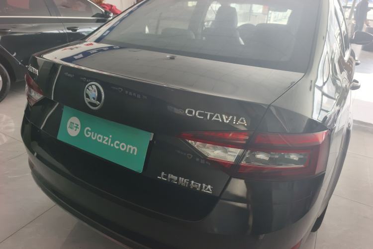Used Skoda Octavia 2018 TSI230 DSG Luxury Edition