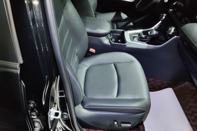 Used Toyota RAV4 2023 2.0L CVT Two-Wheel Drive Fashion Plus Edition