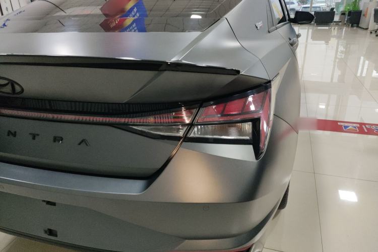 Used Hyundai Elantra 2022 1.5L CVT 20th Anniversary Edition Right Rear Taillight