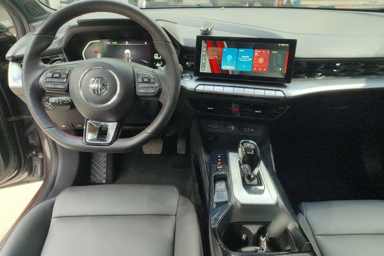 Used MG 5 2021 300TGI DCT Luxury Flagship Edition Center Console