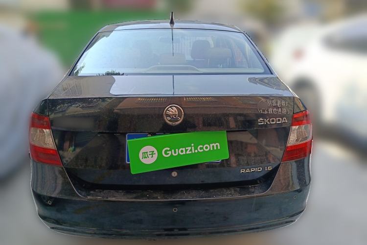 Used Skoda Rapid 2013 1.6L Manual Smart Selection Model
