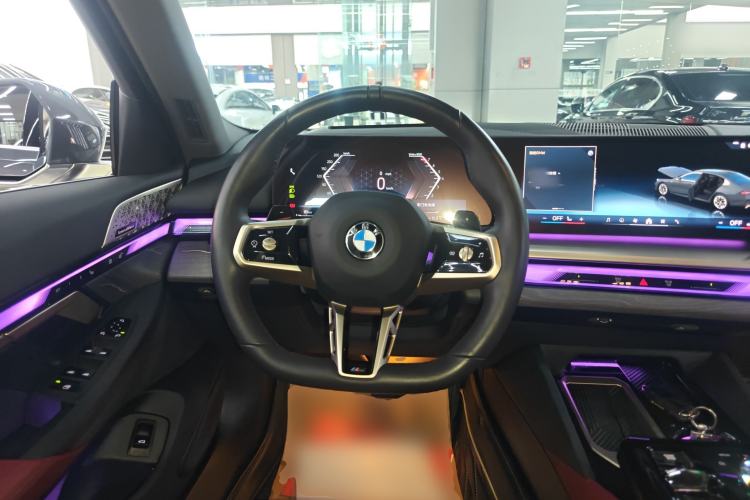 Used BMW 5 Series 2024 530Li Luxury Edition M Sport Package