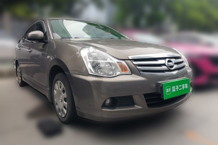 Used Nissan Sylphy 2012 Classic 1.6XE Automatic Comfort Edition Front Right 45 Deg