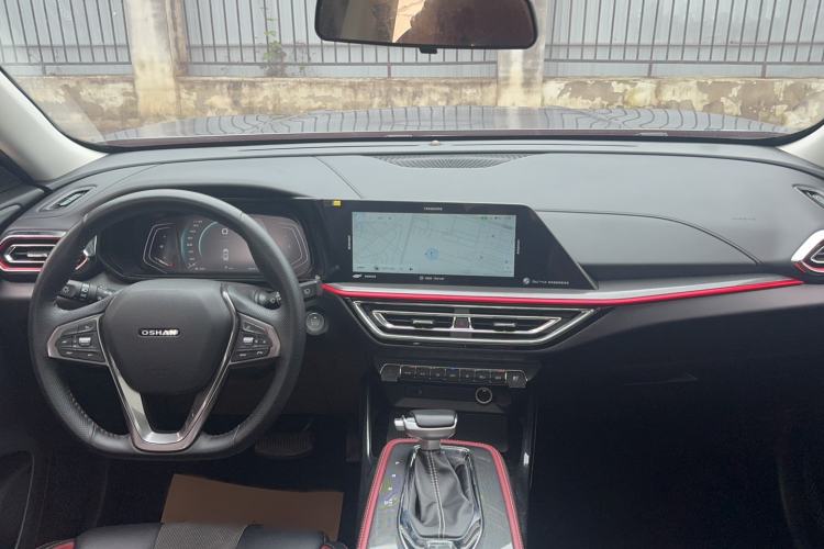 Used CHANGAN OSHAN X5 2021 1.5T DCT Prestige Edition Center Console