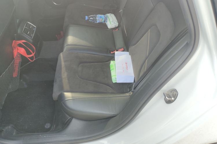 Used Audi A4L 2013 40 TFSI quattro Sport version Left Rear Seat