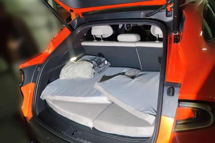 Used Xiaomi Auto YU7 2025 Ultra-Long Range Rear-Wheel Drive Version
