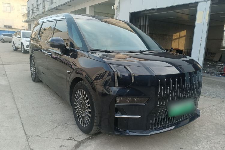 Used Zeekr 009 2022 WE Edition
