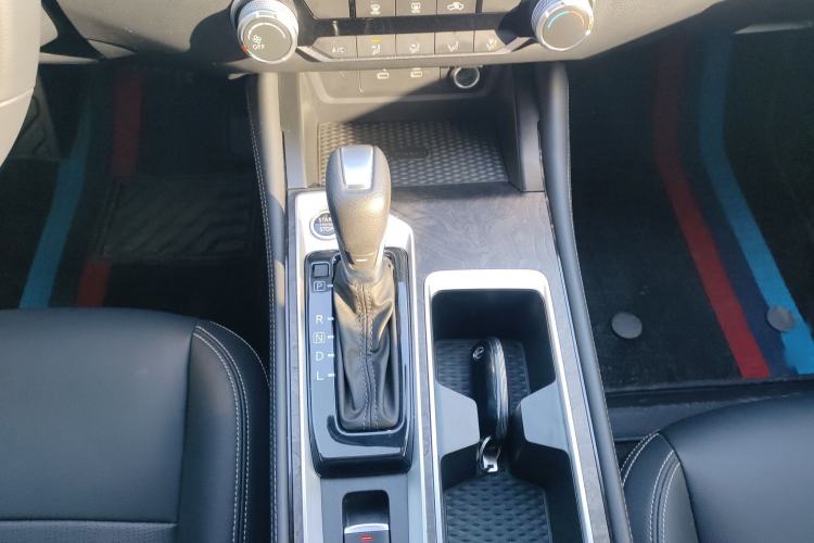 Used Nissan Teana 2024 2.0L XE Genuine Edition