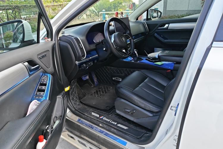 Used BYD Tang 2018 2.0T Automatic Smart Connect Prestige 5-Seater National Emission Standard V
