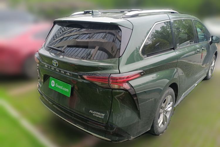 Used Toyota SIENNA 2021 2.5L Hybrid Platinum Edition Rear Right 45 Deg