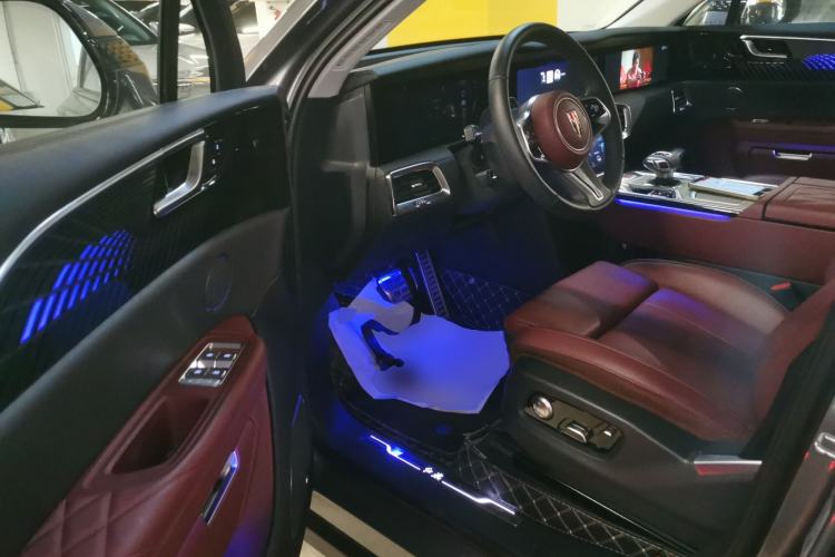 Used Hongqi E-HS9 2022 660 km Range Flagway Edition Six Seats