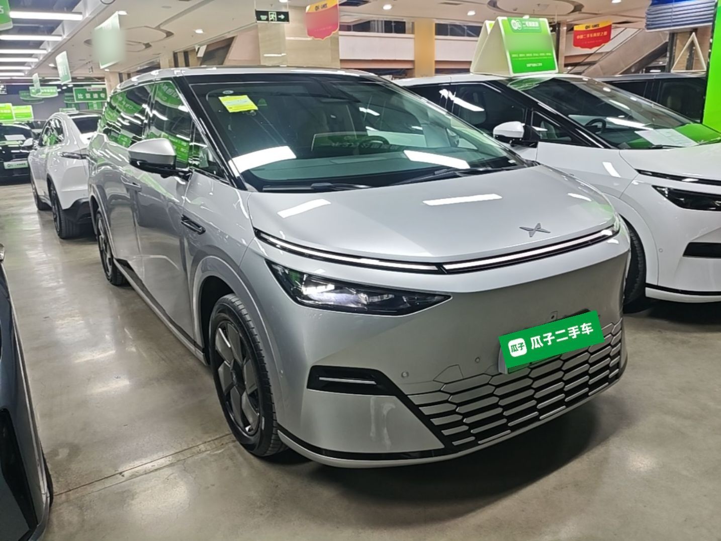 XPeng X9 2025 650 Long-Range Max — снимка 3