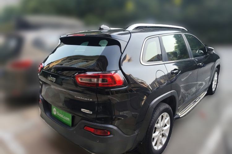 Used Jeep Cherokee 2016 2.4L Leading Edition