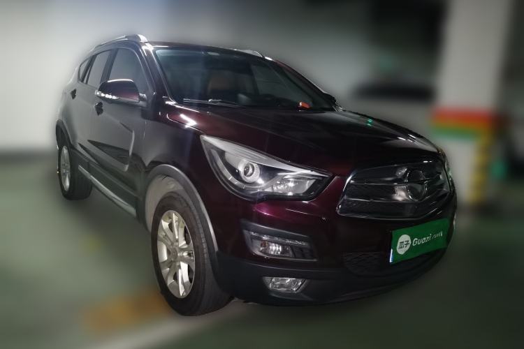 Used Haima S5 2015 1.5T CVT Luxury Sport Edition Front Right 45 Deg