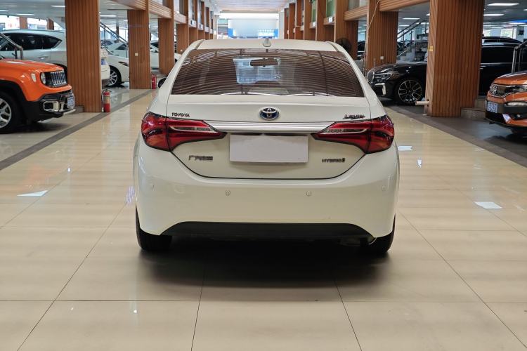 Used Toyota Levin 2017 Revised Dual-Engine 1.8H GS E-CVT Elite Sunroof Version China V Standard