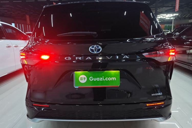 Used Toyota Granvia 2022 2.5L Hybrid Premium Edition Rear