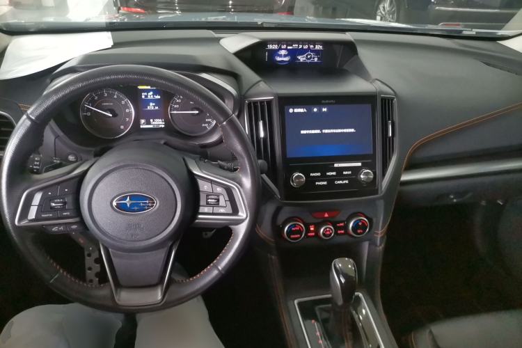 Used Subaru XV 2018 2.0i All-Wheel-Drive Prestige Edition with EyeSight Center Console