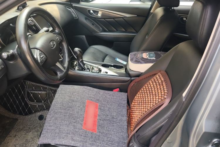 Used Infiniti Q50L 2016 2.0T Comfort Edition
