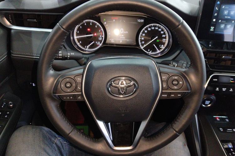 Used Toyota Venza 2023 2.0L CVT Two-Wheel Drive Luxury Edition Steering Wheel