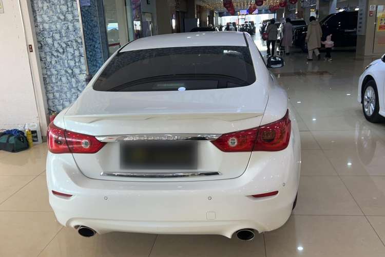 Used Infiniti Q50L 2015 2.0T Comfort Edition
