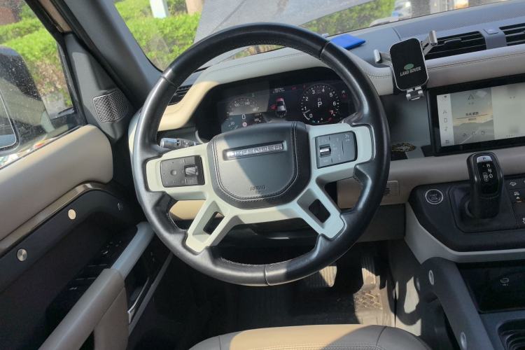 Used Land Rover Defender 2020 110 P400 HSE
